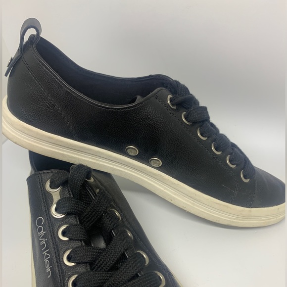 Shoes black leather lace up Calvin Klein - Picture 2 of 4